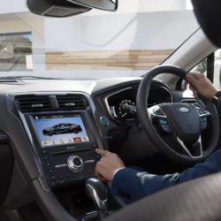 Ford Mondeo Hybrid interior