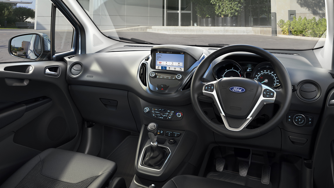 ford transit courier 2019