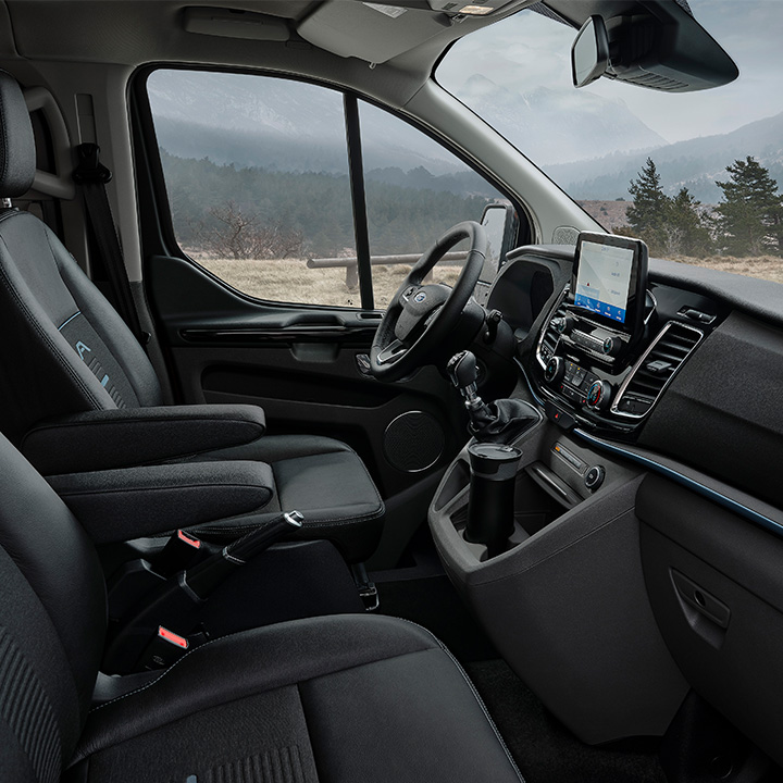 Tourneo Custom Active interior