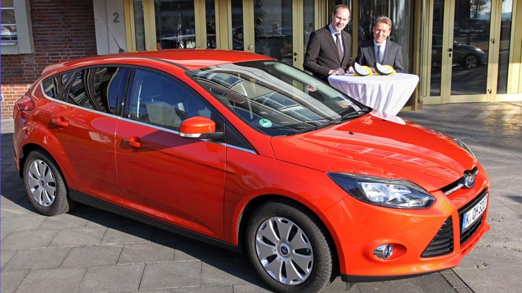 2011 focus receives four star euro NCAP advanced rewards