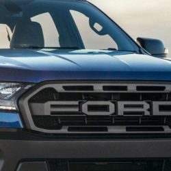 Ranger Raptor grille