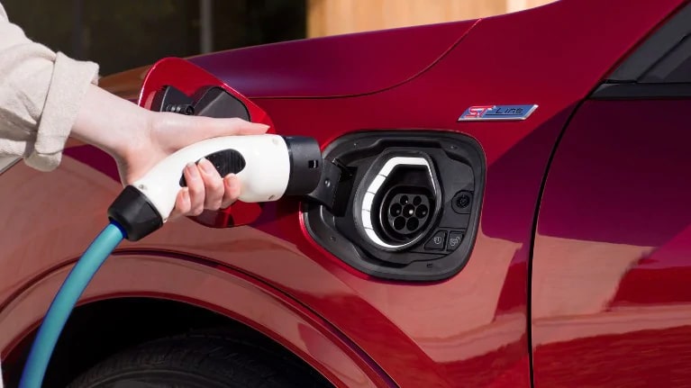 Plug in station