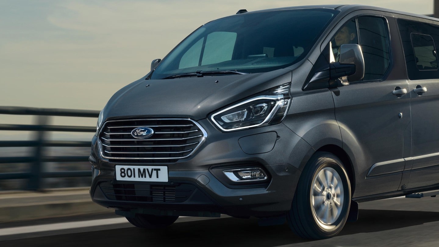 ford tourneo phev